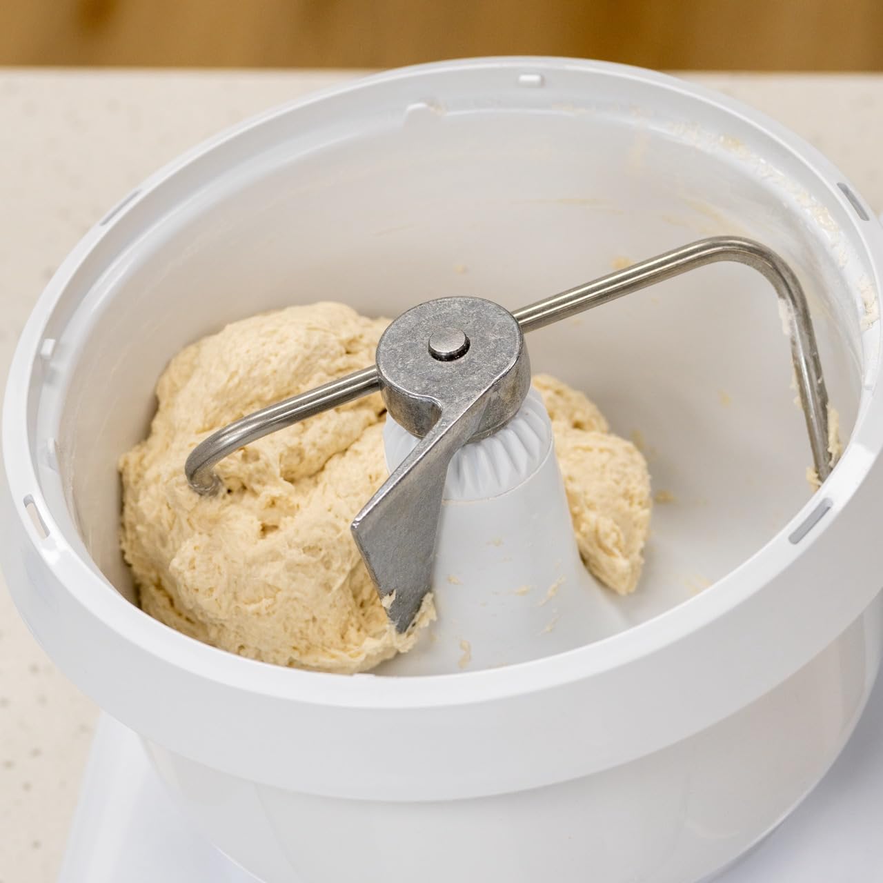 Bosch Universal Plus Stand Mixer 500 Watt, 6.5 Quarts with Wire Whips, Dough Hook & NutriMill Dough Hook Extender Bundle