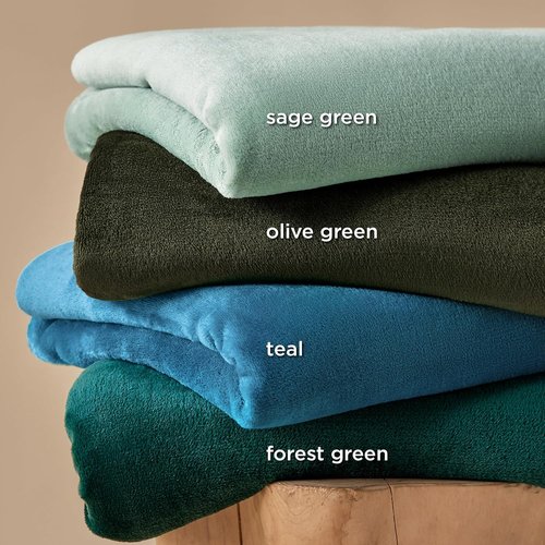 Bedsure GentleSoft Fleece Throw XL Blanket - Olive Green 300GSM Plush Cozy Blanket for Bed & Travel, 50x70 Inches